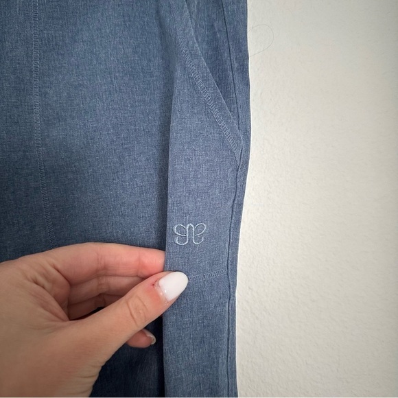 Albion Jetsetters Jogger Pants Ankle Zip Detail Heather Blue
Size XXS Women's - Picture 5 of 11